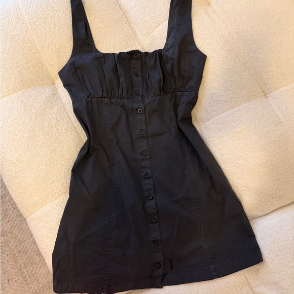 GAP Dresses & Skirts - Elegant Black Sleeveless Dress